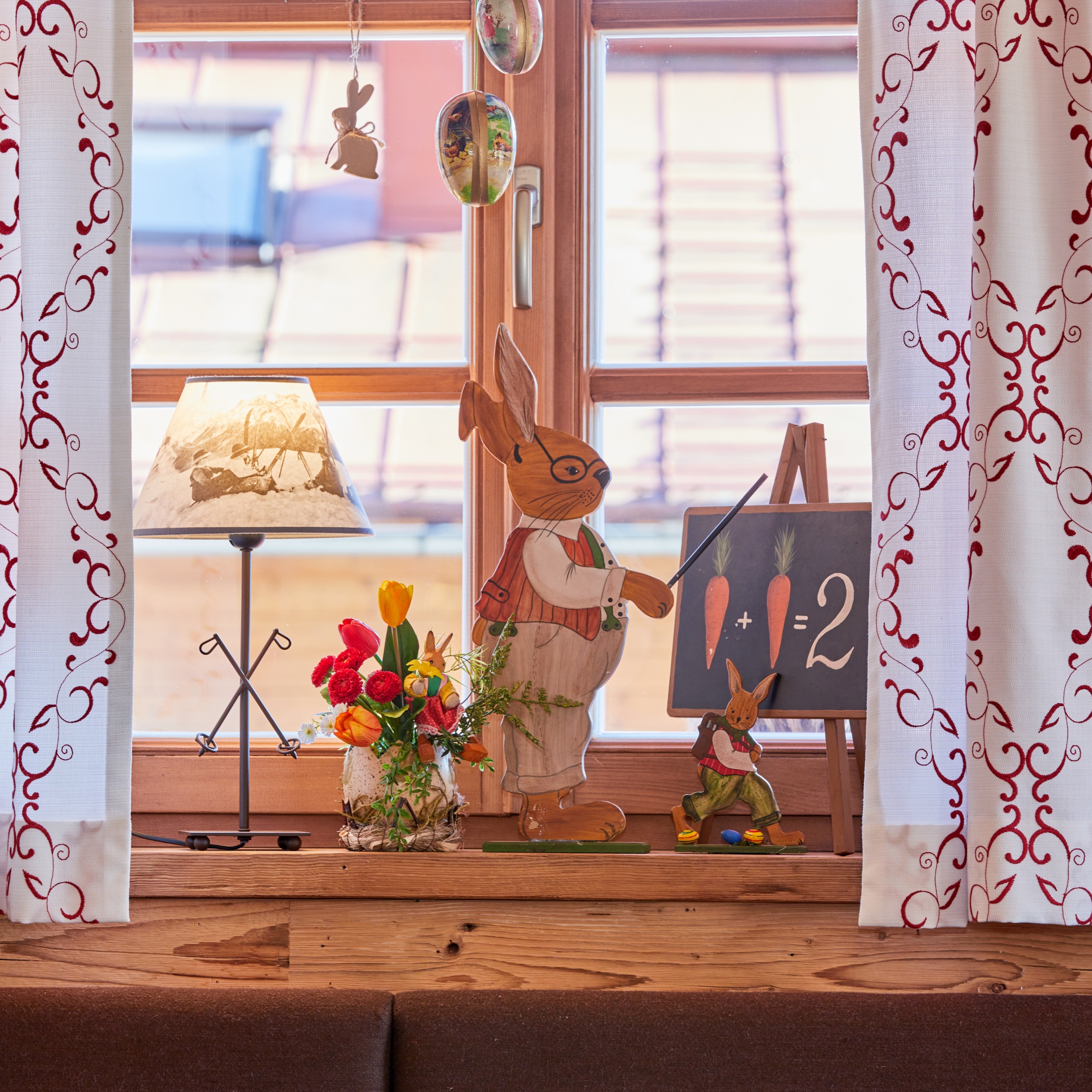 Berghotel Birkenhof Gaststube Ostern